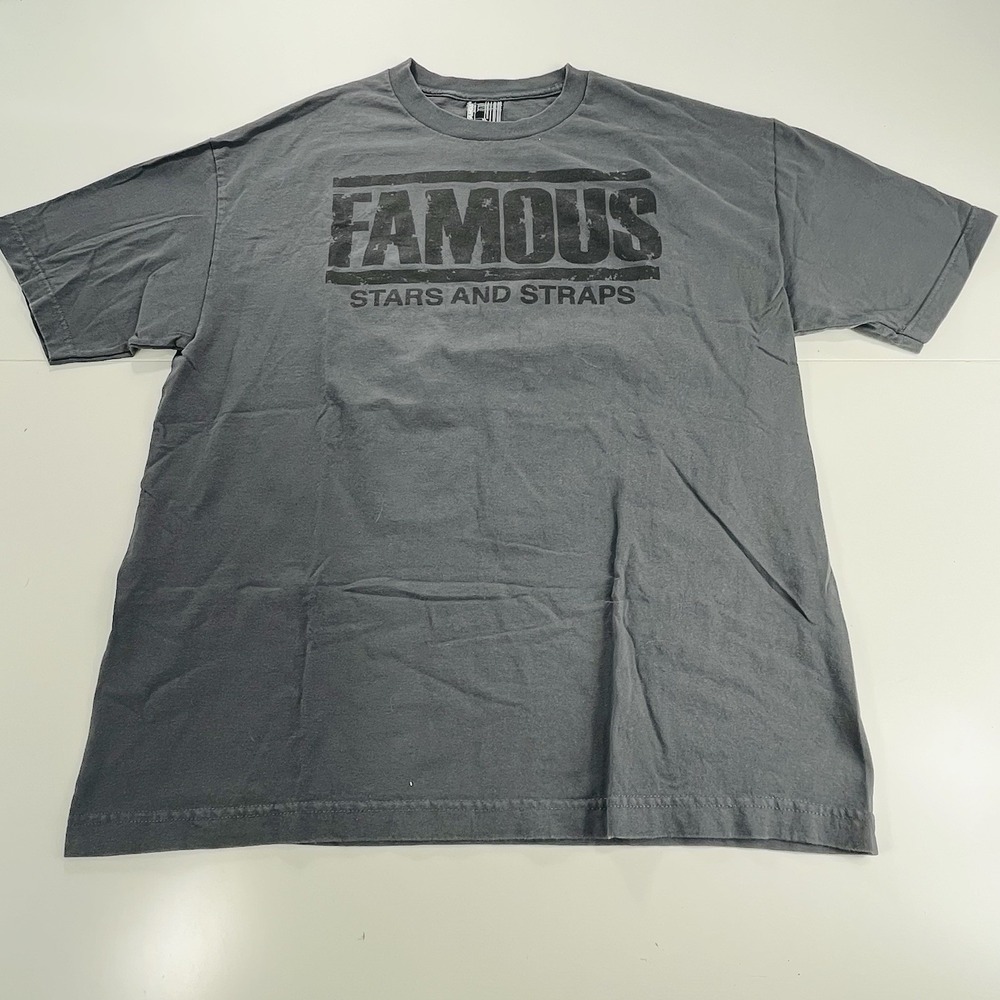 Vintage Y2K Famous Stars And Straps T-shirt Size XL